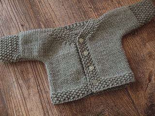 Ravelry: Easy Baby Cardigan pattern by Joelle Hoverson Ravelry: Easy Baby Cardigan pattern by Joelle Hoverson