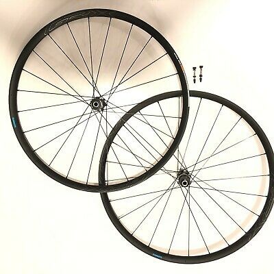 StaTru//Osco 26X1.50 M-525//Rhyno Alloy Front Disc Wheel Q//R Bbb