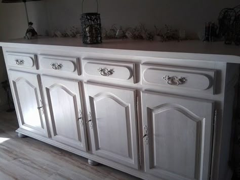 PEINDRE ET TRANSFORMER SES MEUBLES Transformer un vieux buffet - rajeunir un meuble ancien PEINDRE ET TRANSFORMER SES MEUBLES Transformer un vieux buffet - rajeunir un meuble ancien