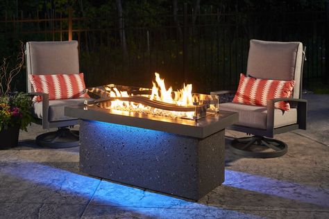 How Many BTUs Do I Need in my gas fire pit? The Outdoor GreatRoom Company has your outdoor living BTU answers | Fire table, Fire pit table, Gas fire pit table