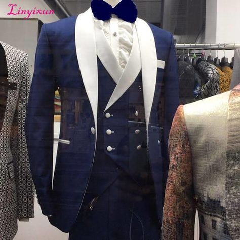 tuxedo groomsmen shawl tuxedos burgundy fashionable tailcoat masc latestblazer liveaclassicstyle