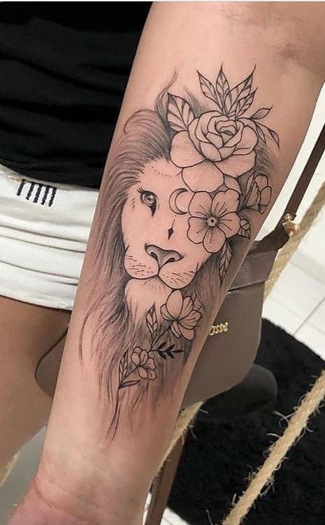 tatuagem feminina leao com flores braço | Tatuagem, Tatuagens, Tatuagem feminina