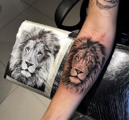 35 Amazing Tattoo Design Ideas For Men 2019 Lion Forearm Tattoos