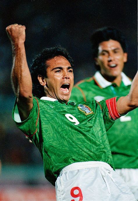 Hugo Sánchez Mexico Equipo De Futbol Leyendas De Futbol Champions