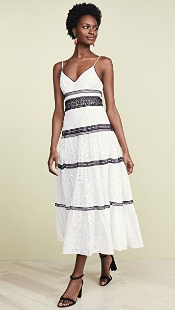 Free Shipping And Returns On Jill Jill Stuart Plunge Sweetheart Gown At Nordstrom Com A Dari Stylish Formal Dresses Military Ball Gowns Formal Evening Dresses