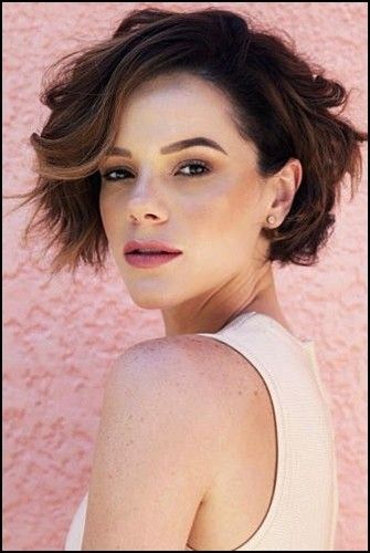 12 Verschiedene Schicke Styles Fur Pixie Bob Haarschnitt Haarschnitt Bob Haarschnitt Kurz Und Haarschnitt Rundes Gesicht