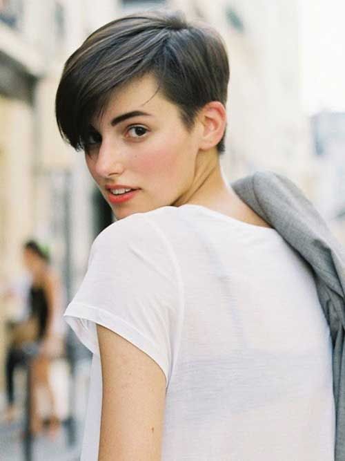 Short hairstyles: 24 ideas for some serious 2023 inspiration – see photos |  HELLO!