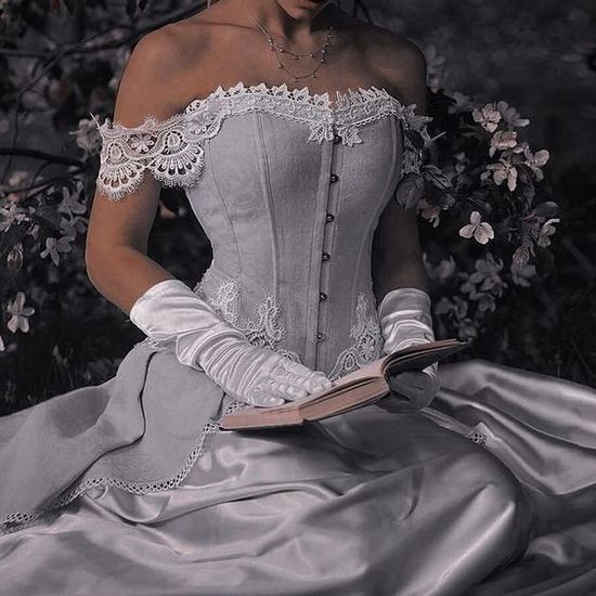 59 Best Vintage Corset Dress ideas | fairytale dress, royalty ...