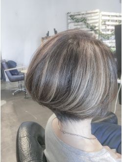 グレイヘアー のアイデア 11 件 グレー ヘアスタイル ヘアカット 白髪 ヘアスタイル グレイヘアー のアイデア 11 件 グレー ヘアスタイル ヘアカット 白髪 ヘアスタイル