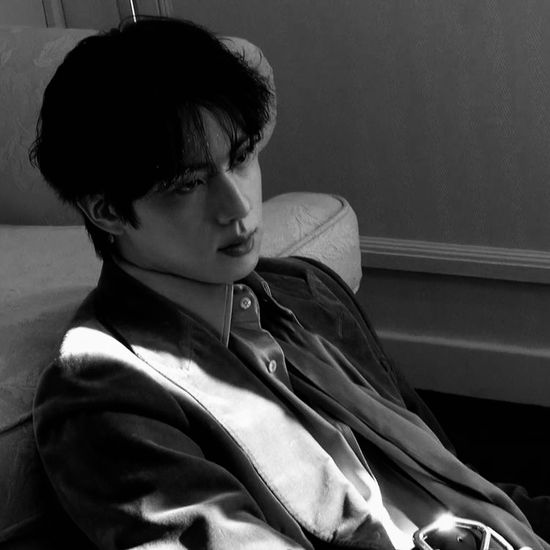 Pin Di Mamontova Zlata Su Kimseokjin pin-di-mamontova-zlata-su-kimseokjin