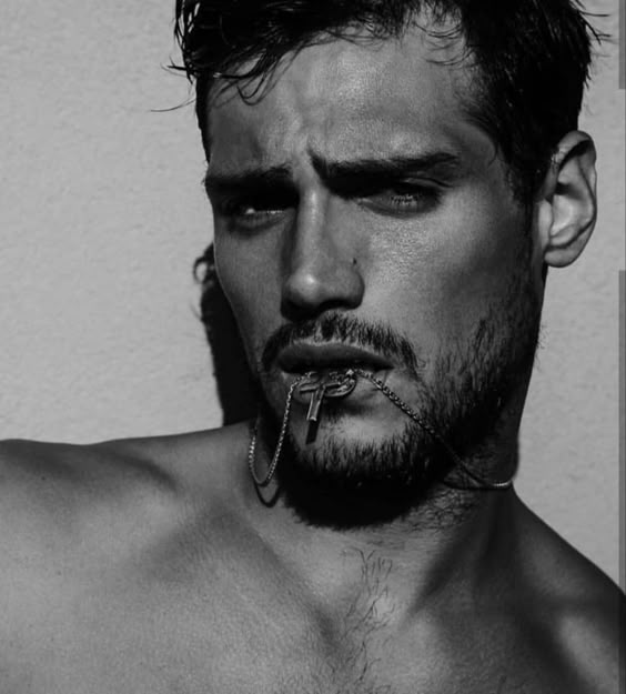 Voir un profil - Milann Calabrese 0001adf3044bb1793b5c93118e43c827