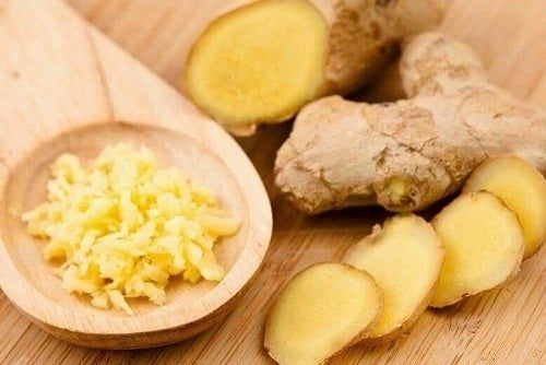 sunt 26 de ani i am varicoza boli de piele de varicoza