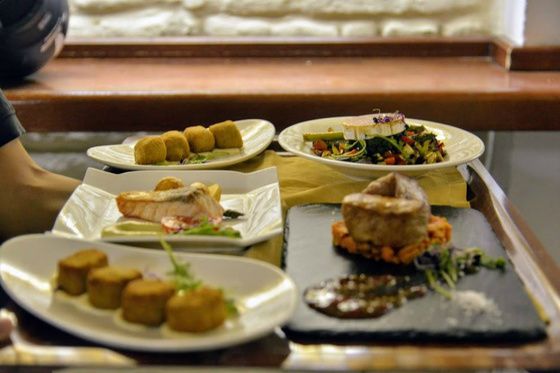 Olvídate De Dietas Y De Operaciones Bikini No Es El Momento De Ponernos Delicados Estamos En Sevilla En La Capital De Bar De Tapas Gastronomia Comida étnica