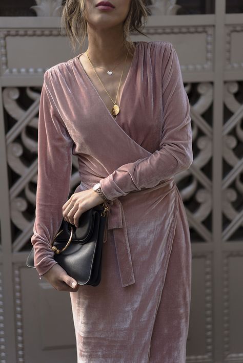 Velvet dress, бархатное платье - главный герой новогодних вечеринок.