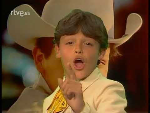 Pedrito Fernandez La Mochila Azul Youtube Cantantes Pericos Youtube