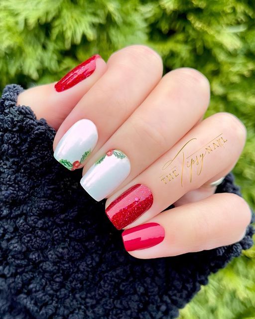 Lauren Maciag Davies on Instagram: "I am ready for the North Pole Express 🚂 this Saturday!! I wish I was able to capture the color shift of Glazed Over better, but it is absolutely beautiful. It shifts from a white to a rose color, and while I am not a fan of pink, this shade is amazing 🤩 ❤️ Beijing Beauty (pinky doubled) ✨ Nose So Bright (ring & thumb doubled) 🤍 Swiss and Tell (base on pointer & middle) 🍩 Glazed Over (middle layer pointer & middle) 🌲 Happy Holly Days (top layer, overlay on