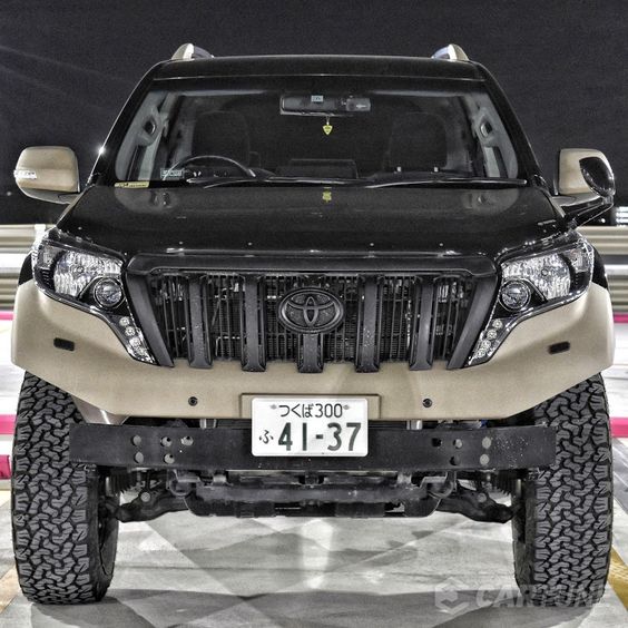 ランドクルーザープラド(TRJ150W TX2.7)の四駆・オフロード・ランクル・プラドに関するカスタム事例 - タイヤ変更前です💀 アメリカンなビジュ...|車のカスタム情報はCARTUNE
