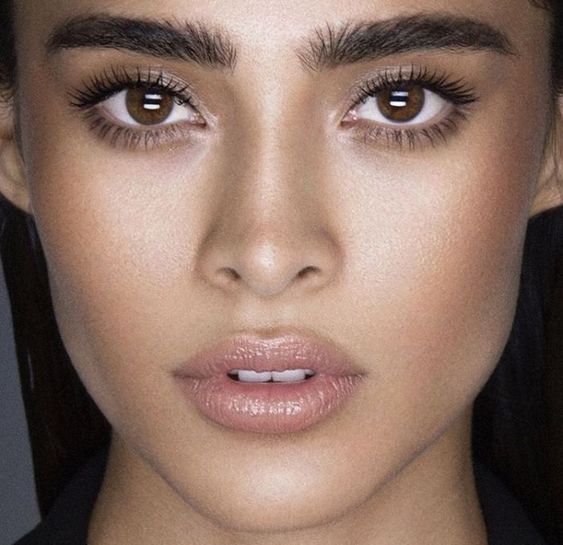 Bold Brows Natural Makeup 74