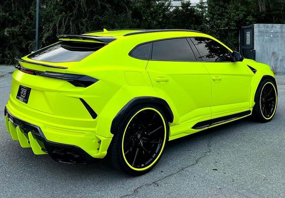 Fluorescent Widebody Lamborghini Urus From RDB, BRIGHT !