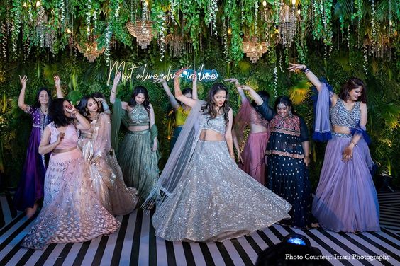 sangeet outfit brides , sangeet outfit ideas , sangeet outfit , sangeet outfit indian wedding , sangeet outfit latest collection , sangeet outfit images, bride and groom dancing, dancing couple, Sangeet stage