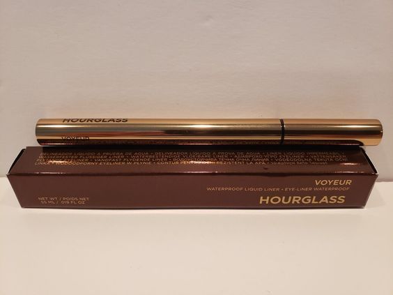 WELCOME TO MY AUCTION!!! HOURGLASS VOYEUR WATERPROOF LIQUID EYELINER SHADE: ULTRA BLACK FULL SIZE 0.19 OZ/ .55 ML >>>BOXED<<< THANK YOU AND HAPPY SHOPPING!! ********************* HAVE A NICE DAY Thank you so much and make it a great day!! If you are looking for something - please email us we have a variety of items. We come across many many items for you to choose from. Keep checking back for our new listings. *************** ------------------------------------------------ Please note som