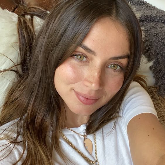 Image in ana de armas collection by - on We Heart It