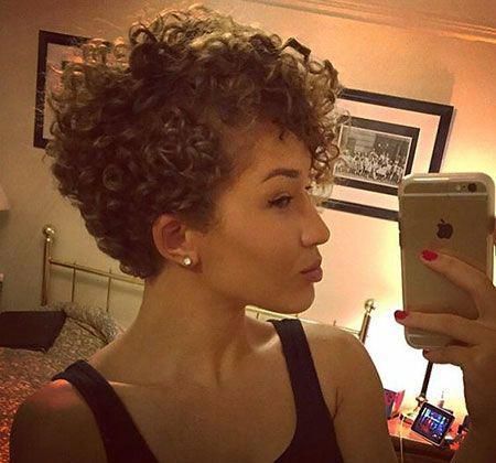 short natural hairstyles for black women