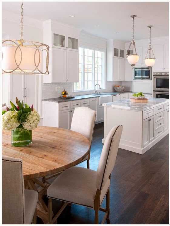 Tsanna Latouche Model Httpsinstagramtsannalatouche Ass Delectable Dining Room Light Fixtures Traditional 2018 Tsanna Latouche Model Httpsinstagramtsannalatouche Ass Mesmerizing Dining Room Light Fixtures Traditional Inspiration Design