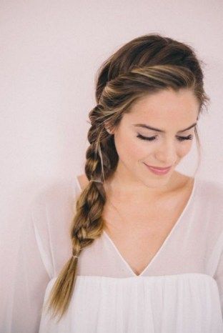 9 Easy Pretty Summer Styles For Long Hair Hair Styles Long Hair Styles Cool Hairstyles