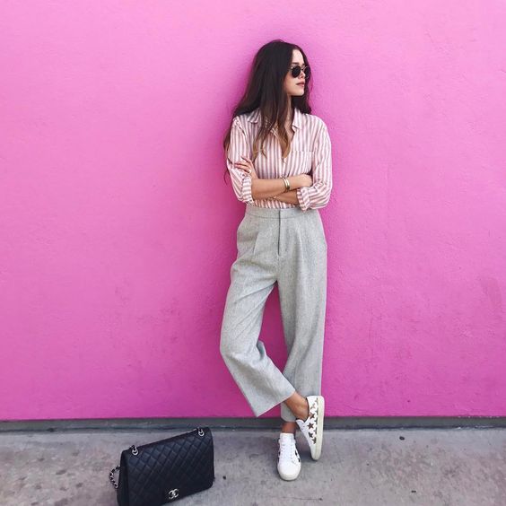 Polubienia: 841, komentarze: 38 â Valeria Lipovetsky (@valerialipovetsky) na Instagramie: âOfficially here â