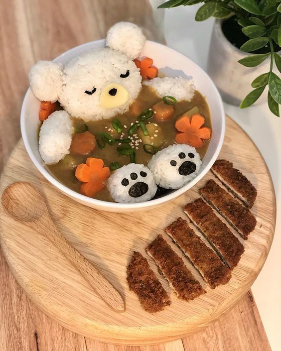 Woman Bakes Gorgeous Transparent Cake That Looks Like A Koi Pond