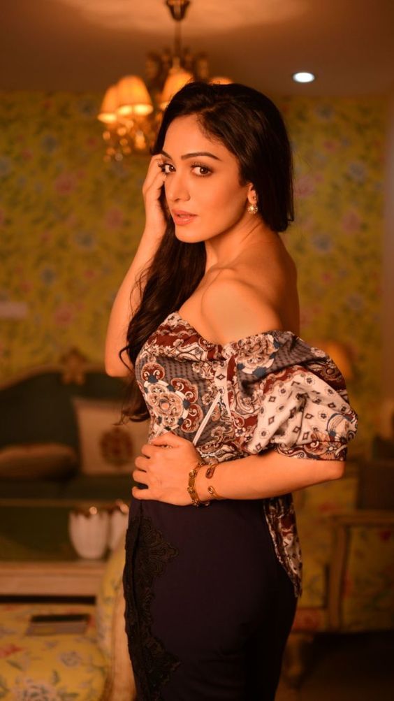 Khushali kumar