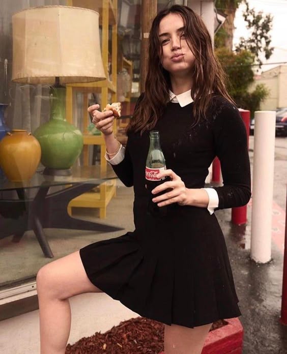 Ana de Armas. Do I need to say anything else? : PrettyGirls