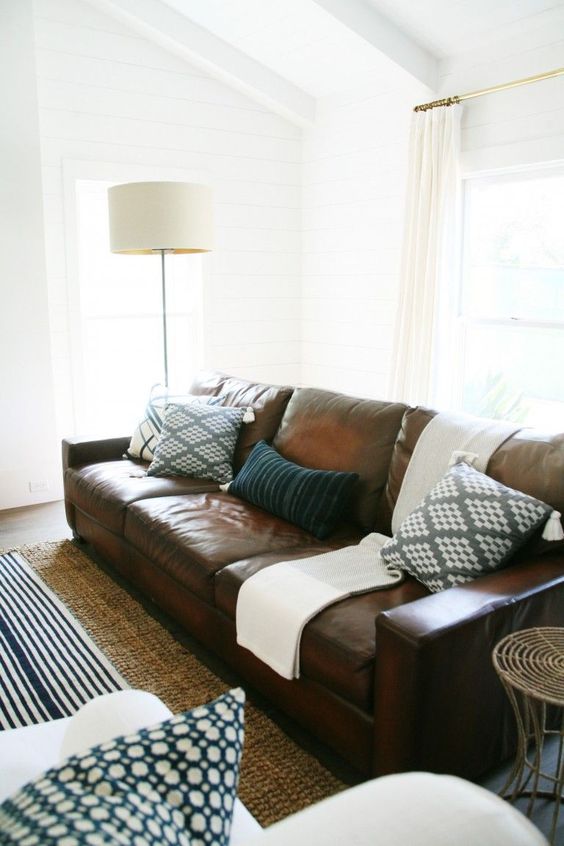 Mua sofa da thật ở đâu khiến bạn hài lòng từ chất lượng đến kiểu dáng