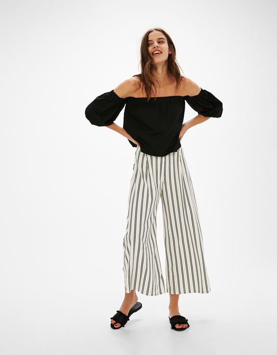 Pantalón culotte lÃnea A. Descubre ésta y muchas otras prendas en Bershka con nuevos productos cada semana