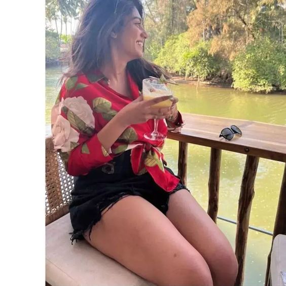 Admin - MALE on Instagram: "In frame : #Supritha #Samantha #Kajal #HegdePooja #SreeMukhi #Anasuya #Shriya #Syamala #RakulPreet #Anjali #AishwaryaRajesh #KrithiShetty…"