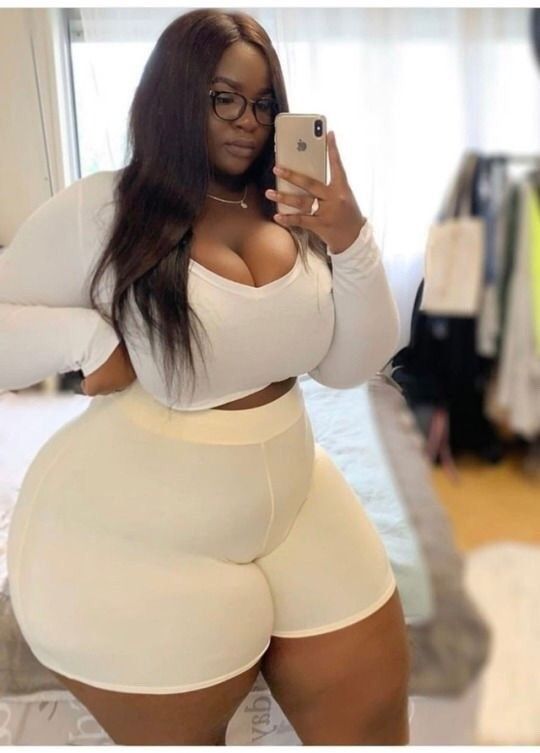 Mulher muito gostosa tirando a roupa Videos sexo travesti sofrendo