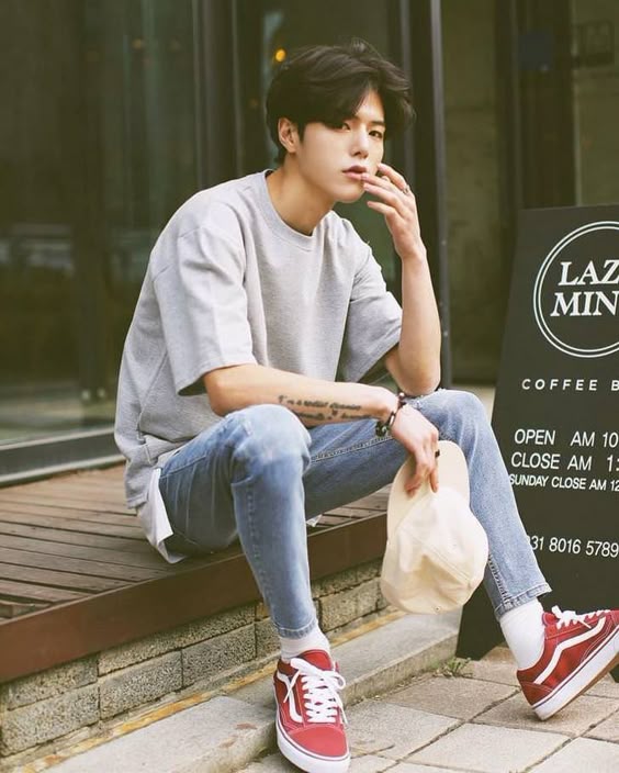 2018's Mood™: Japanese-centric styling ft. workwear, baggy/loose clothing, and cropped trousers - Album on Imgur