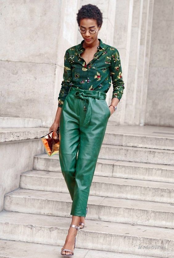 Street Style #sheisrebel #womensfashion #onlineshopping #stylish #streetstyle #summerlook #girlboss
