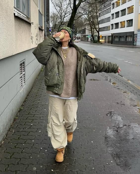 cargo pants outfit Oversized Khaki Outfit