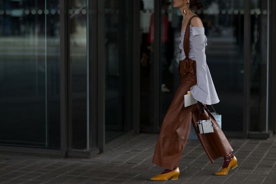 Street Style at #LFW AW18. Photographed by Eva Al Desnudo