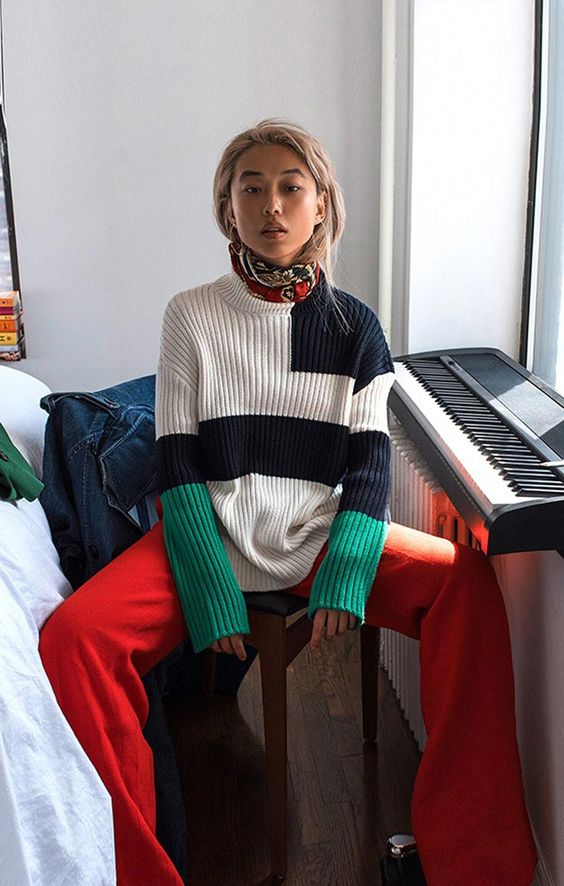 Thanks to a work schedule that crosses continents on a near-weekly basis, Margaret Zhang knows a thing or two about travelling in flawless fashion. The 23-year-old photographer, director, stylist and consultant (are you keeping up?) only recently completed her law degree, yet has already worked with brands around the world, directed a short film and won awards for her contributions to the fashion industry. Read more at Farfetch. #womensfashionatwork