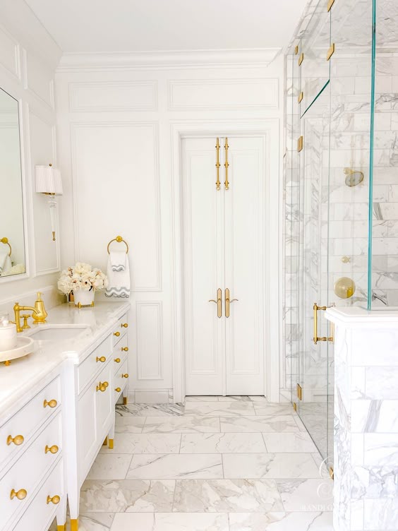 The Wren\'s Main Suite Bathroom Reveal - Randi Garrett Design