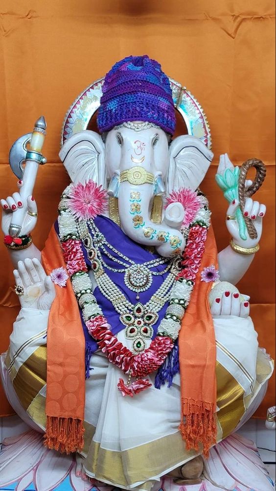 बप्पा 🌼