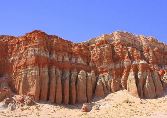 #RedRockCanyonStatePark looks like something not of this world and the beautiful rustic red colors make it extremely photo friendly!