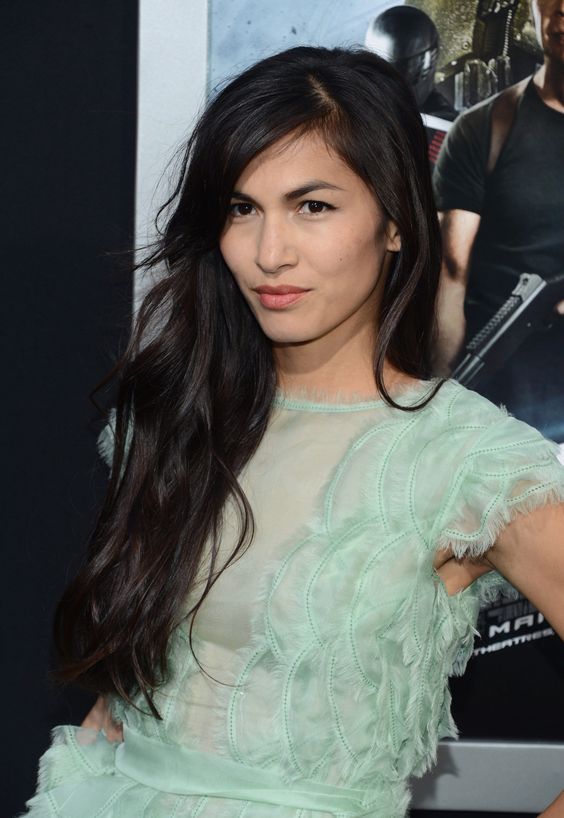 She\'s so gorgeous 😭 too pretty for Amy really but that\'s ok