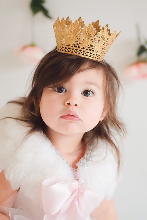 Dress Up Special Occasion Girl/'s Petal Soft Birthday Crown