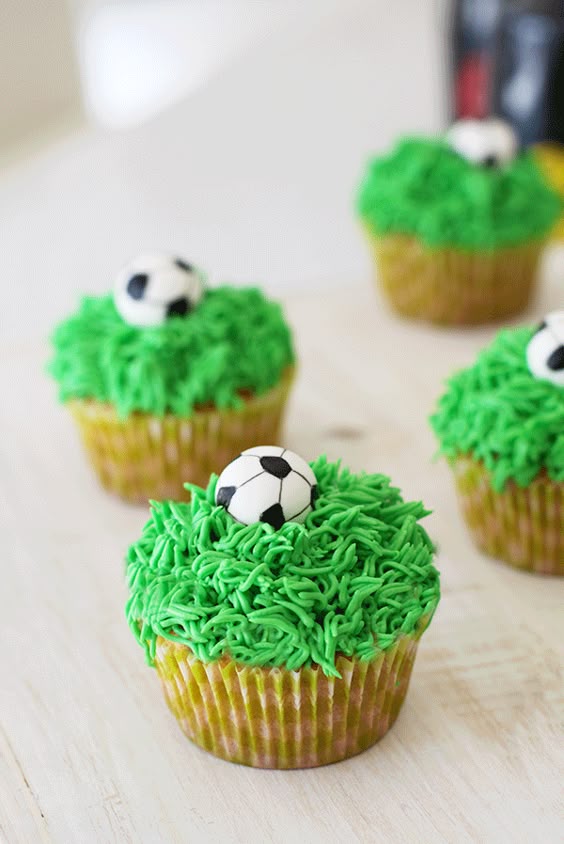 My Lovely Food : Football Cookies (Galletas decoradas pelota de fútbol)