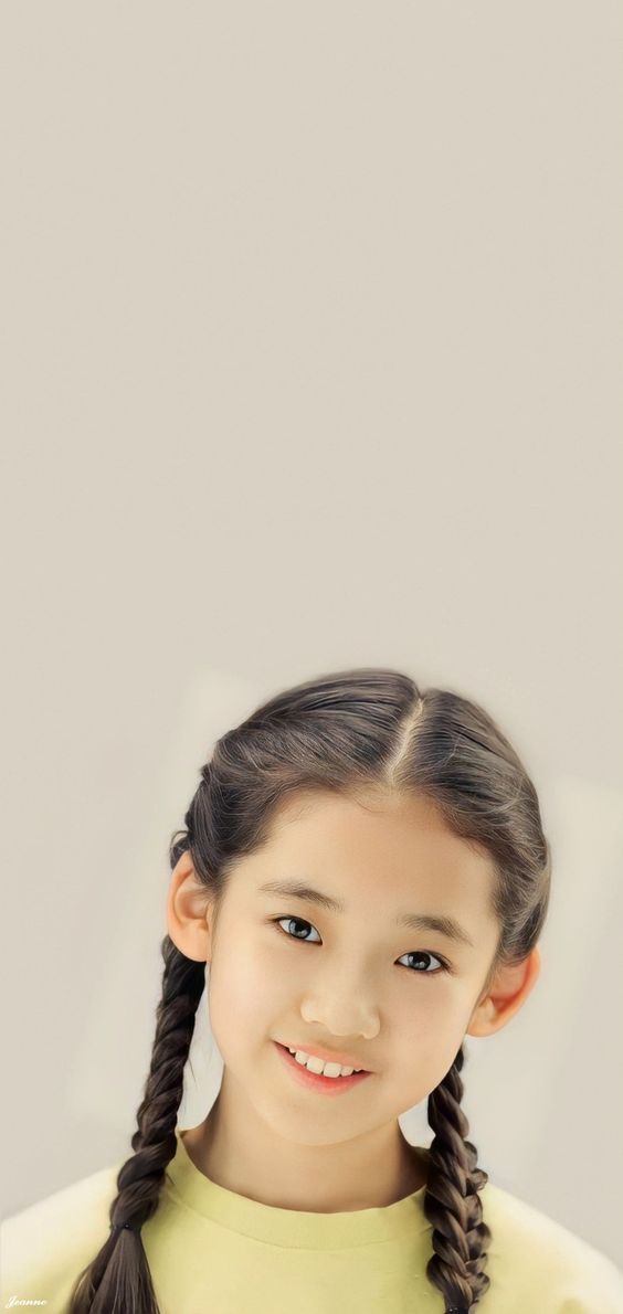 LEE DAIN WALLPAPER