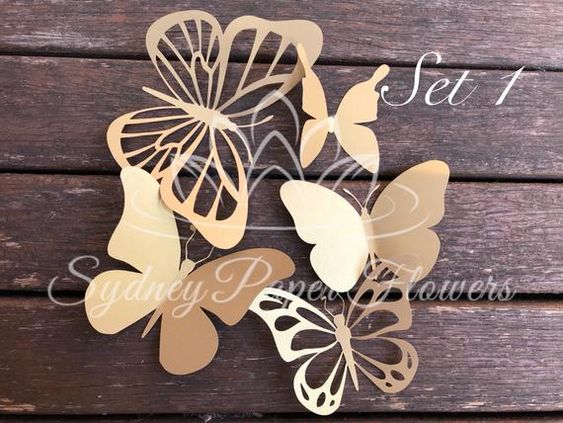 attraktive Folienoberfl/äche A5 illustriertes Schmetterlings-Design Papillon GBCC-BFYADDBK Geburtstags- und Adressbuch